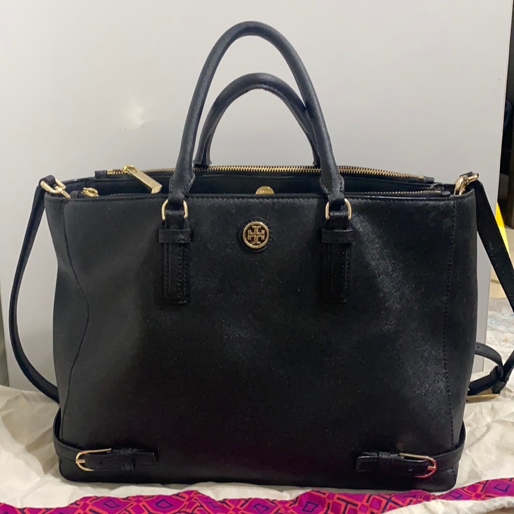 Tory Burch Robinson Multi Tote Black EUC